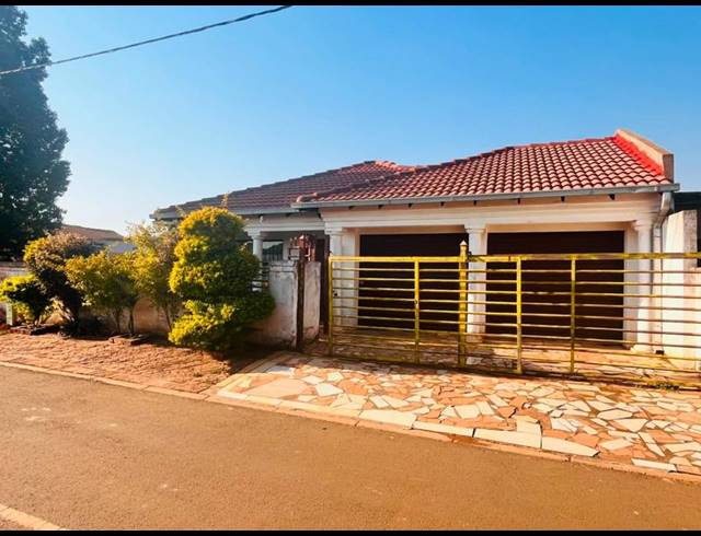 3 BEDROOM HOUSE FOR SALE IN SOSHANGUVE XX